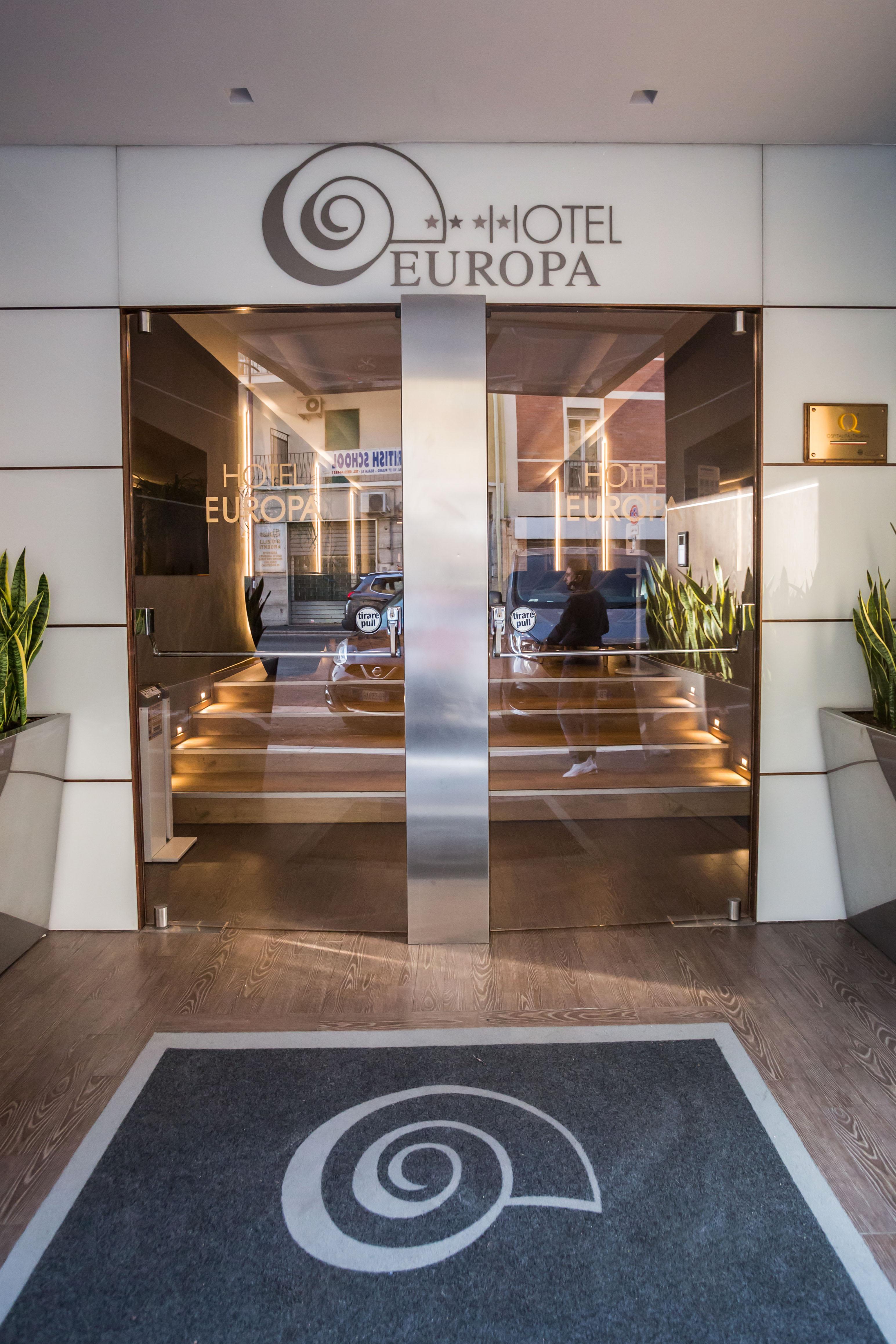 Hotel Europa Art Caserta Bagian luar foto