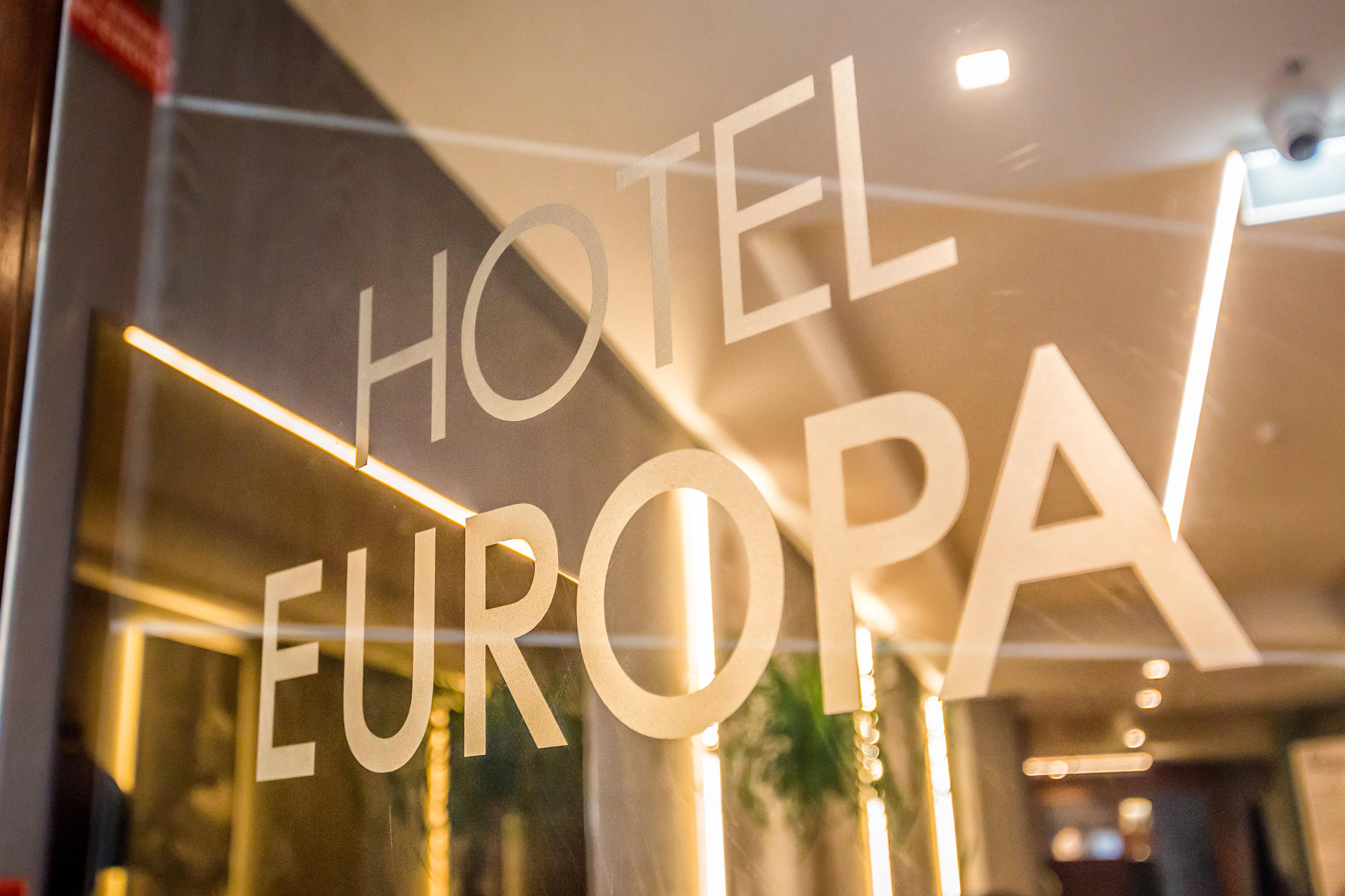 Hotel Europa Art Caserta Bagian luar foto